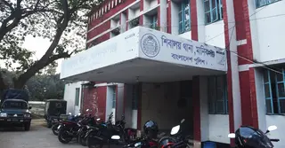 ‘সালিশে প্রকাশ্যে অপদস্থ-মারধরের অভিযোগ’, তরুণীর আত্মহত্যা